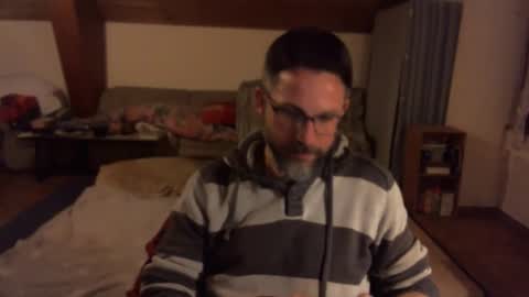 supersquirrel81 online show from 6, 11, 2025