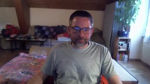 Snapshot of supersquirrel81 chatting on 1, 3, 2026 supersquirrel81 online show from 1, 3, 2026