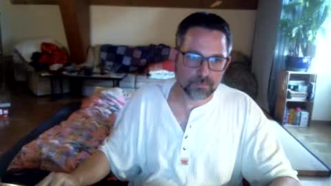 Snapshot of supersquirrel81 chatting on 3, 3, 2026 supersquirrel81 online show from 3, 3, 2026