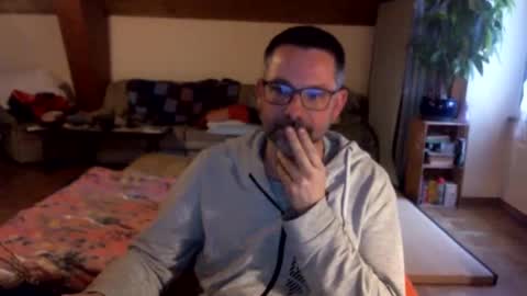 Snapshot of supersquirrel81 chatting on 14, 3, 2026 supersquirrel81 online show from 14, 3, 2026