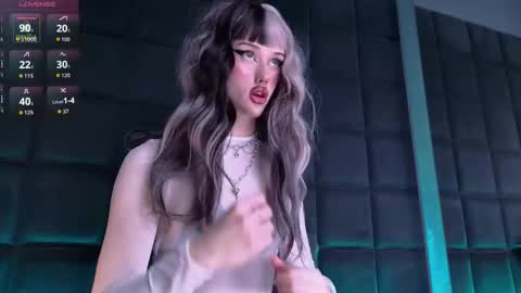 ROXXXY online show from 9, 10, 2025