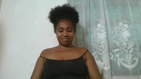 Snapshot of surbelle chatting on 6, 3, 2026 surbelle online show from 6, 3, 2026