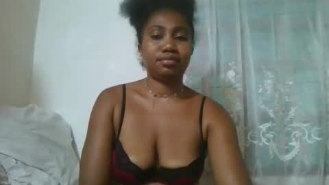 Snapshot of surbelle chatting on 10, 3, 2026 surbelle online show from 10, 3, 2026