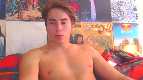 Snapshot of surferboy672 chatting on 30, 11, 2025 surferboy672 online show from 30, 11, 2025