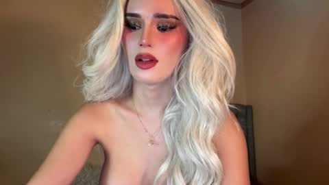 Snapshot of surprisecockmia chatting on 18, 2, 2025 Mia online show from 18, 2, 2025