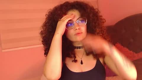 Snapshot of susan_bluee chatting on 15, 12, 2024 Susan online show from 15, 12, 2024