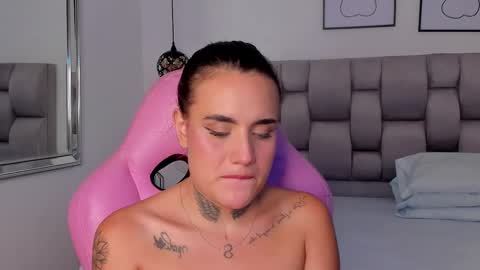 Snapshot of susan_sweet7 chatting on 14, 11, 2025 Susan online show from 14, 11, 2025