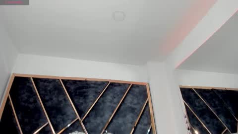 Snapshot of susanahenao chatting on 1, 12, 2025 susanahenao online show from 1, 12, 2025