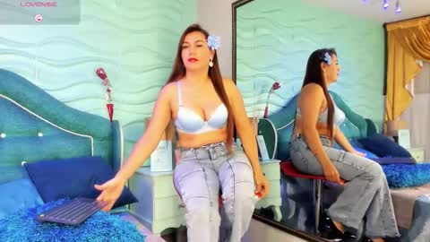 Snapshot of susanslim chatting on 14, 3, 2026 susanslim online show from 14, 3, 2026