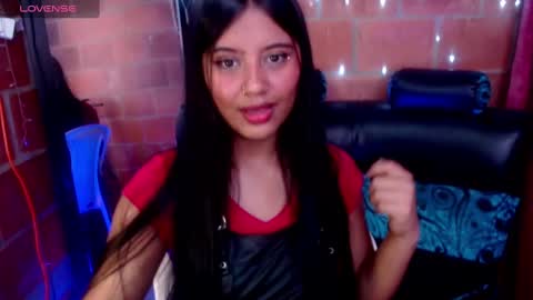 Snapshot of sussy_222 chatting on 2, 3, 2025 susy online show from 2, 3, 2025