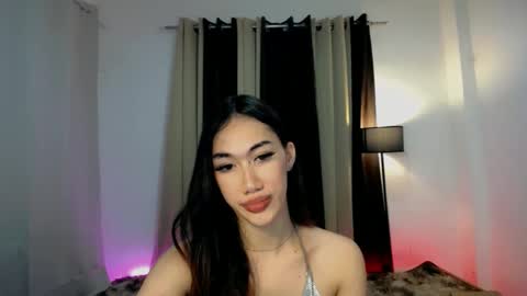 Snapshot of sususlutxx chatting on 1, 2, 2025 susie online show from 1, 2, 2025
