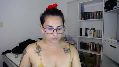 Susan   .. oo .. Independent Model online show from 27, 2, 2025