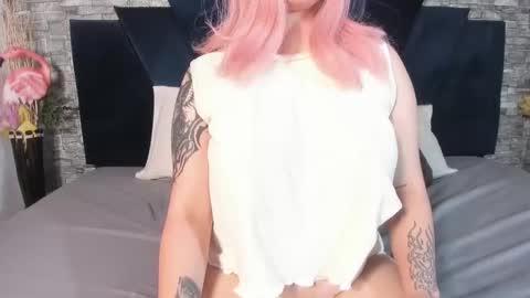 suxan_white online show from 12, 3, 2026