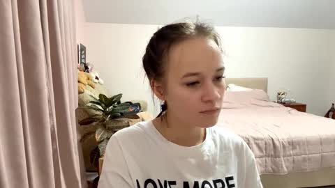 Lilu online show from 23, 9, 2025