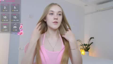 Suzi online show from 11, 10, 2025