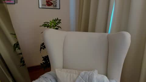 Suzy  next stream  Thursday Friday Saturday online show from 20, 2, 2025