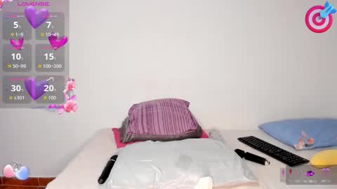 suzzann_rugg online show from 27, 11, 2025