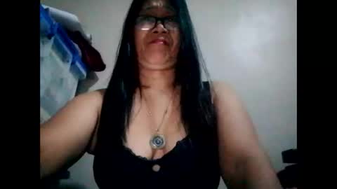 suzzie_hot online show from 25, 12, 2024