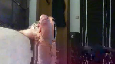 Snapshot of sven33755 chatting on 2, 12, 2025 sven33755 online show from 2, 12, 2025