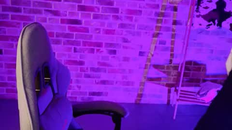 Eva online show from 12, 10, 2025