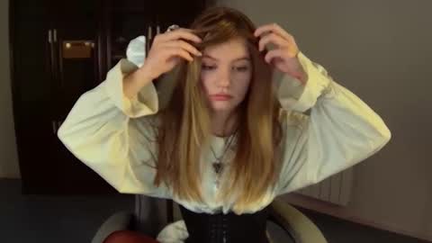 Eva online show from 15, 10, 2025