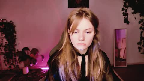 Eva online show from 3, 11, 2025