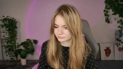 Eva online show from 11, 11, 2025