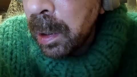 Snapshot of sweaterboy666 chatting on 3, 12, 2024 sweaterboy666 online show from 3, 12, 2024