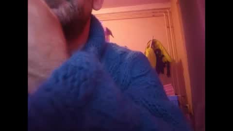 Snapshot of sweaterboy666 chatting on 16, 10, 2025 sweaterboy666 online show from 16, 10, 2025