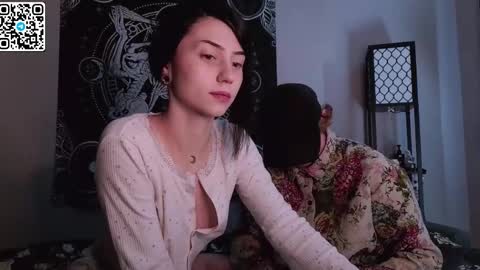 Snapshot of sweathome chatting on 23, 10, 2025 sweaties3 online show from 23, 10, 2025