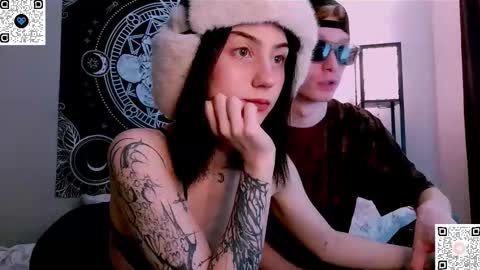 Snapshot of sweathome chatting on 29, 10, 2025 sweaties3 online show from 29, 10, 2025