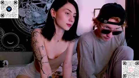 Snapshot of sweathome chatting on 30, 10, 2025 sweaties3 online show from 30, 10, 2025