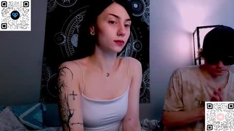 Snapshot of sweathome chatting on 5, 11, 2025 sweaties3 online show from 5, 11, 2025