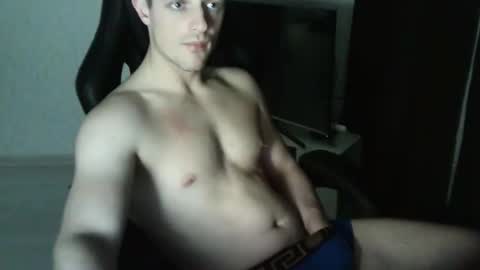 Snapshot of sweeeettt___ chatting on 23, 9, 2025 sweeeettt___ online show from 23, 9, 2025