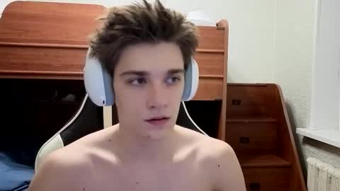 Snapshot of sweeetyangeel chatting on 7, 11, 2025 sweeetyangeel online show from 7, 11, 2025