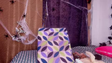 Debora  online show from 27, 10, 2025