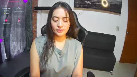 Snapshot of sweet10salome chatting on 12, 10, 2025 sweet10salome online show from 12, 10, 2025