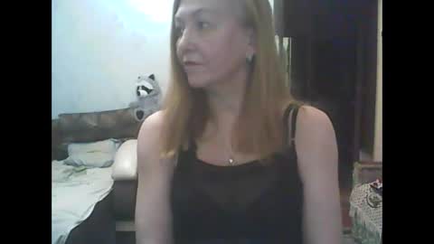 Snapshot of sweet4blonde67 chatting on 11, 11, 2025 sweet4blonde67 online show from 11, 11, 2025