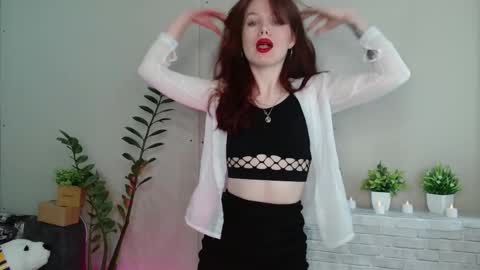 Snapshot of sweet__mooon chatting on 21, 2, 2026 sweet__mooon online show from 21, 2, 2026