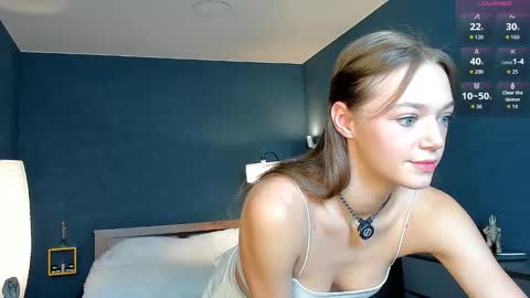Snapshot of sweet__piece chatting on 15, 12, 2025 Alice online show from 15, 12, 2025