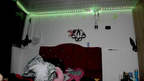 sweet__suck69bitch online show from 1, 1, 2025