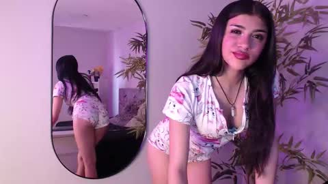 Snapshot of sweet_alexaa_ chatting on 8, 9, 2025 Alexa online show from 8, 9, 2025