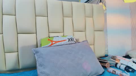 Amye  online show from 4, 12, 2025