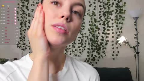 Alice online show from 22, 10, 2025