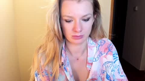 Snapshot of sweet_angel_a chatting on 13, 1, 2025 Ann - your sweet girl online show from 13, 1, 2025