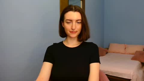 Snapshot of sweet_baby_miranda_ chatting on 12, 12, 2024 Miranda online show from 12, 12, 2024