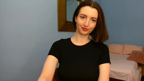 Snapshot of sweet_baby_miranda_ chatting on 13, 12, 2024 Miranda online show from 13, 12, 2024