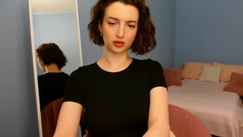 Snapshot of sweet_baby_miranda_ chatting on 30, 1, 2025 Miranda online show from 30, 1, 2025