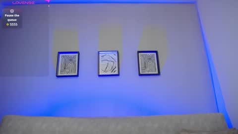 Snapshot of sweet_bella_valery_ chatting on 14, 11, 2025 Bella Valery online show from 14, 11, 2025