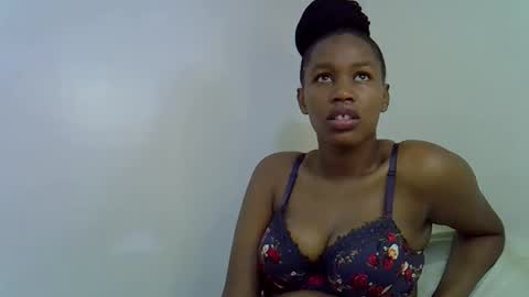 sweet_brown9 online show from 22, 9, 2025